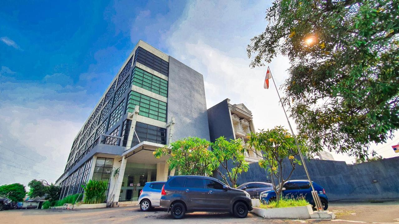 N1 Hotel Tanah Abang Jakarta Buitenkant foto
