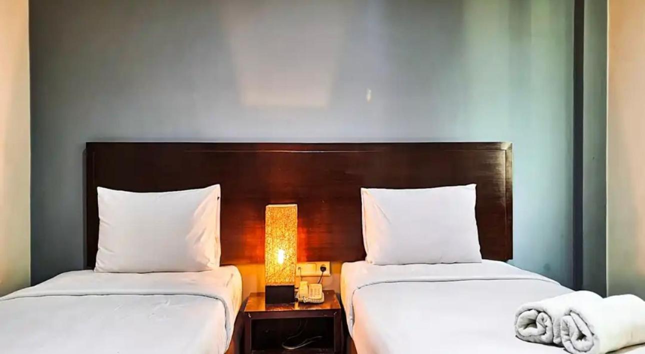 N1 Hotel Tanah Abang Jakarta Buitenkant foto